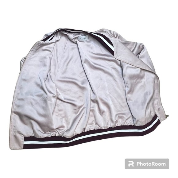 Aritiza Babaton baby pink satin Forbes bomber / baseball jacket - EUC Si… - Picture 3 of 8